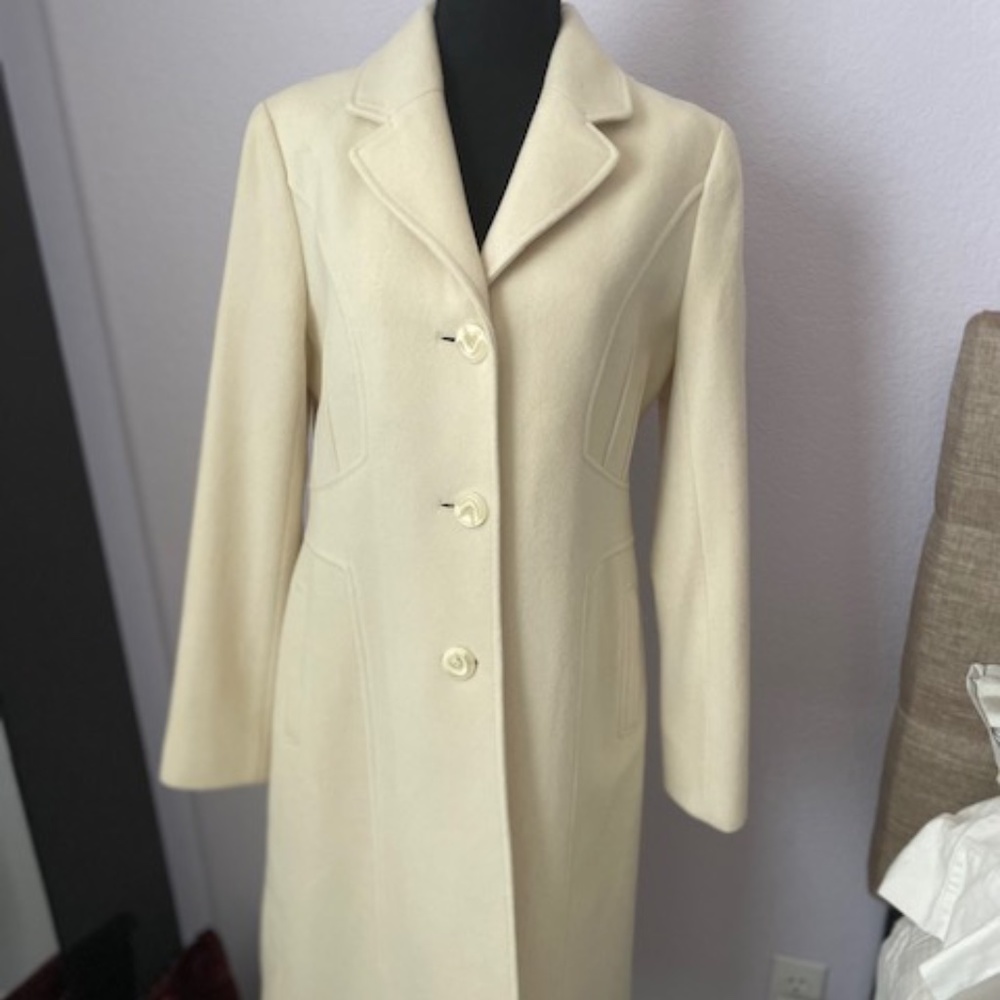 Kenneth Cole Reaction Ivory Wool Coat